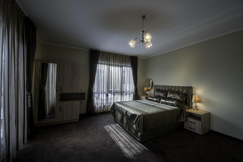 מלון היסריה Victoriya'S House מראה חיצוני תמונה